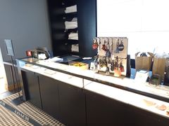 -COACH蔻驰(赛特奥特莱斯店)