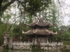 -习家池