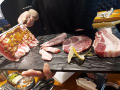 -唯成•韩国炭火烤肉 유성고기