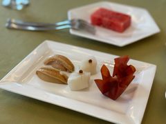 -湖影中餐厅·南京金茂威斯汀大酒店