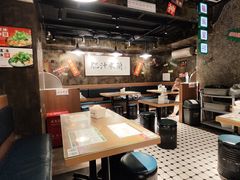 -肥汁米蘭香港米线(定西路店)