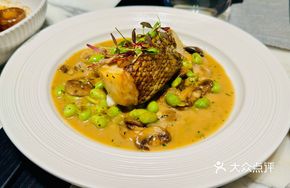 Steamed and Roasted Silver Cod with Flavor