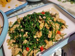 -巴特餐饮6加1音乐餐吧·新疆菜