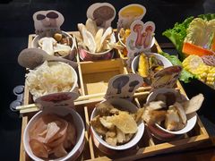 -菌自由丨野生菌火锅特色庭院餐厅(丽江古城店)
