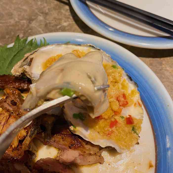 亚马逊环球美食百汇 (lcm置汇旭辉广场店)-"冲着第二人半价来的,算