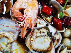 -老东镇啤酒屋海鲜加工·蒸汽海鲜·海鲜烧烤(台东店)