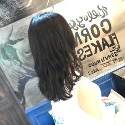 -侨治发型