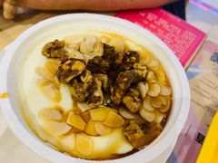 琥珀核桃双皮桃-满记甜品(巴黎春天宝山店)