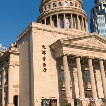 1956年平安电影院进行了简单的改造