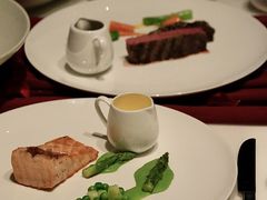 -云厨·高空西餐厅(成都瑯珀·凯悦臻选酒店)