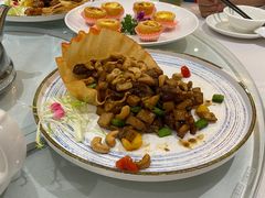 -洞庭土菜小炒馆(易发广场店)