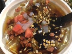 红糖冰粉-钢管厂歆瑞源油卤串串香(春熙路太古里店)