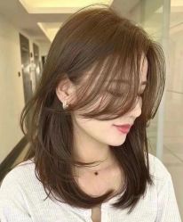 -苑苑发型设计