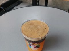 闪光橙橙冰萃咖啡-瑞幸咖啡(武汉工商学院中商超市店)