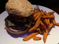 烧烤汉堡-bluefrog蓝蛙(水游城店)