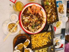 -老东镇啤酒屋海鲜加工·蒸汽海鲜·海鲜烧烤(台东店)