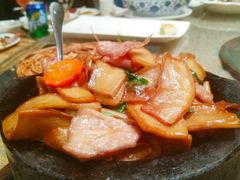 -尚味小厨·瓦罐煨汤