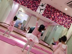 -芭芭拉小天使国际舞蹈(珠江新城校区)