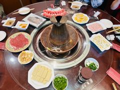 -惠丰涮肉馆|炭火铜锅·手工水饺(德宝新园店)