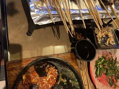 -何师烧烤Pro ·江湖川菜·小龙虾·精酿(太古里旗舰店)