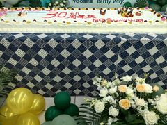 -农工商超市(金沙江路店)