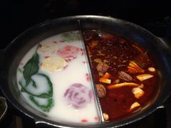 -湊湊火锅·茶憩(新中关购物中心店)