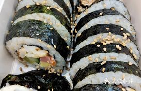 Sausage Seaweed Rice Roll