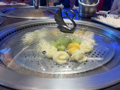 -山河屯铁锅炖鲜鹅·东北菜(开发区一店)
