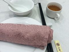 -梅龙镇酒家(南京西路总店)