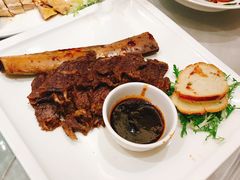 -品悦酒店(三林古镇店)