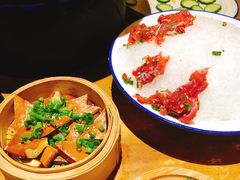 -白乐天毛肚火锅馆(解放碑店)