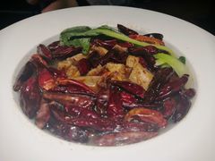 -八月美食小馆(银泰城总店)