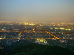 -鬼笑石后山停车场