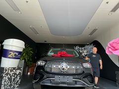 -奔驰上海利星(七宝店)