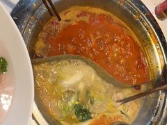 -老房老舍重庆火锅(假日城市店)