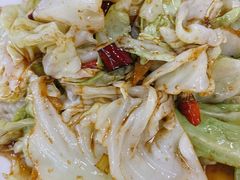 炝炒圆白菜-四海蒸鲜蒸汽海鲜自助(北戴河店)
