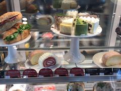 -星巴克臻选(盐城金鹰聚龙湖店)