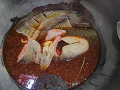 -边江铁锅炖鱼(振八街店)