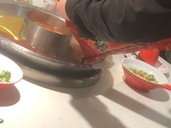 -蜀滋香鲜鱼美蛙火锅(339店)