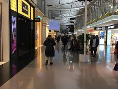 -关西国际机场直营免税店