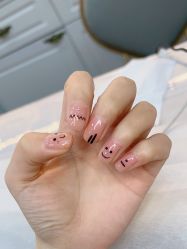 -董小姐日式美甲美睫·皮肤管理