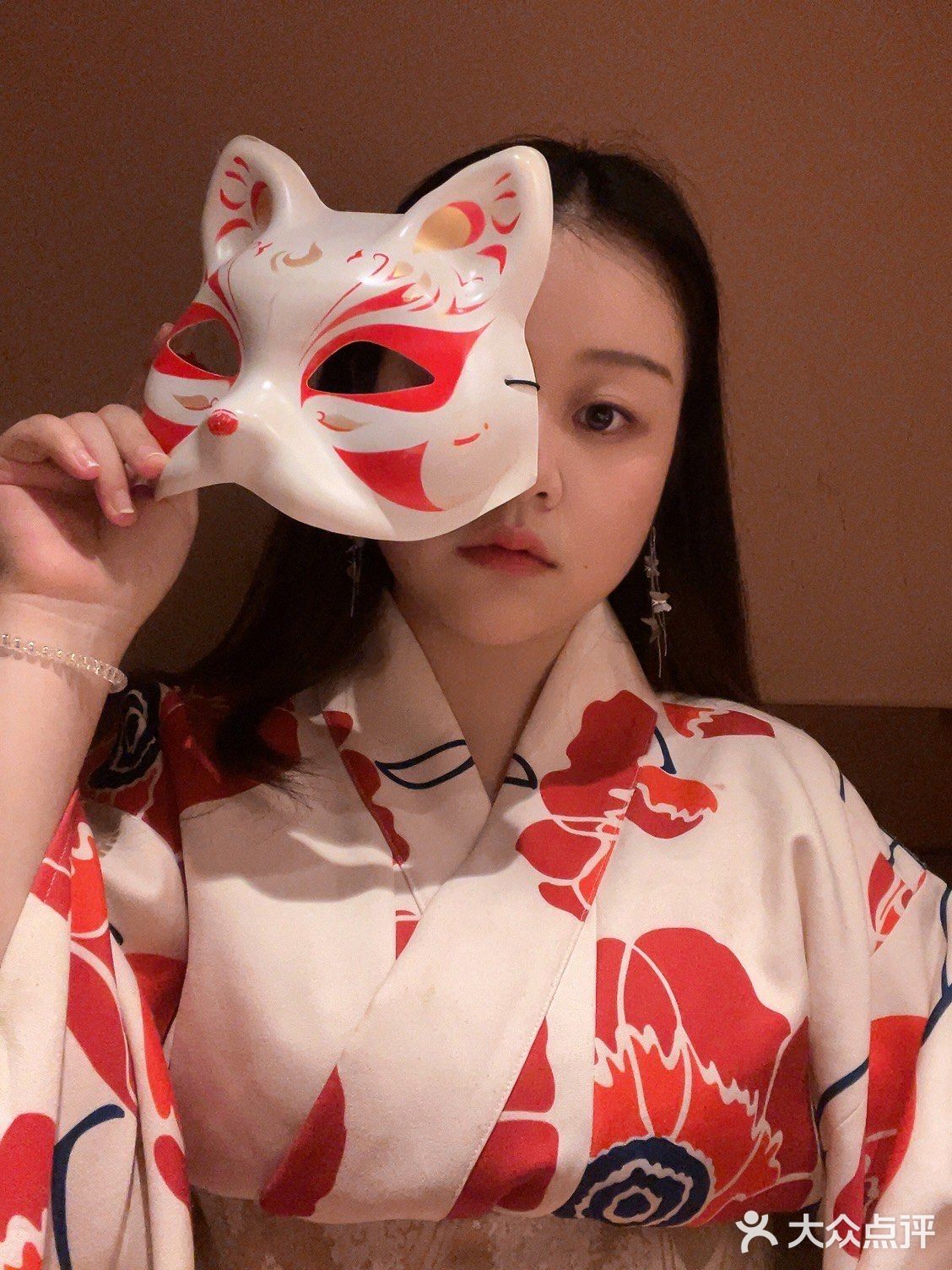 来京鹿日料店体验穿日式衣服吃美食[调皮]