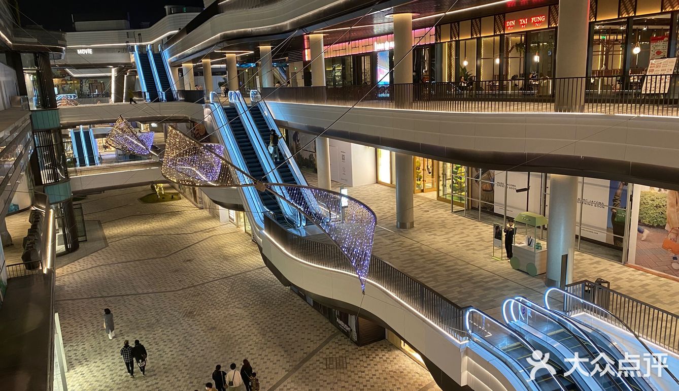 感觉是上海最好的shopping mall