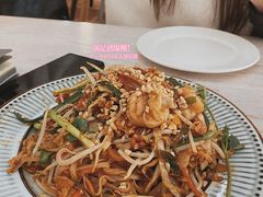 泰国式炒米粉-接你jenny咖啡·西餐厅