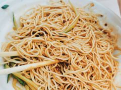 -肥肥虾庄·金牌油焖大虾(沙湖店)