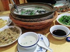 -天乐农家鱼头王(天目湖店)