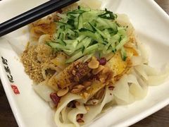 -忆秦时(银泰in77店)