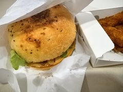 -必胜客(白石桥店)