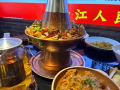 -川流不息·地道川菜·小龙虾(新松江路店)