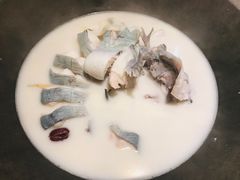 -鸯潭·云南原生态蒸汽石锅鱼(丽景蓝湾店)